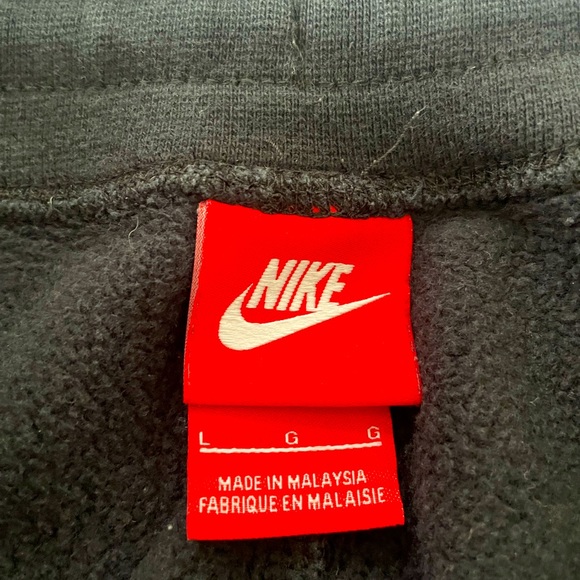 Men’s Large Nike Sweatpants Joggers - Picture 1 of 3